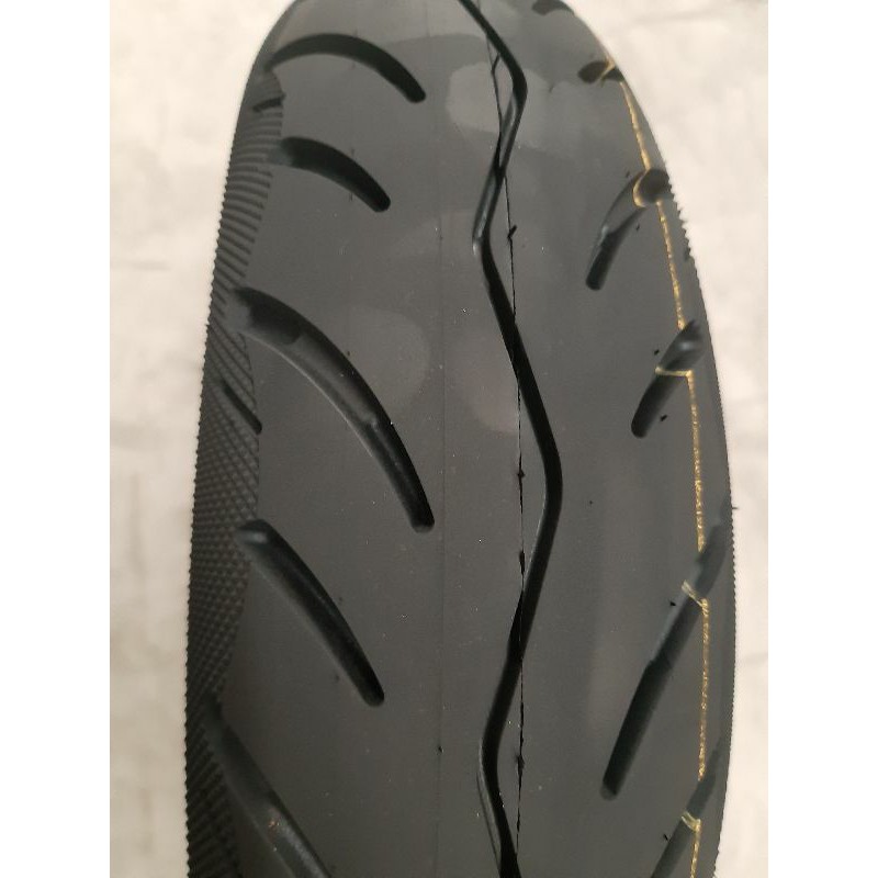 Vỏ trước sh mode .sau novo  90.90.16 mới sịn sò