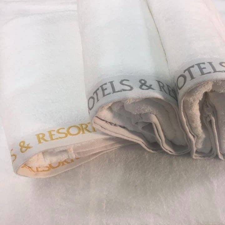 Khăn tắm APA HOTEL cao cấp hàng xuất Nhật kích thước 70x140cm nặng 540g