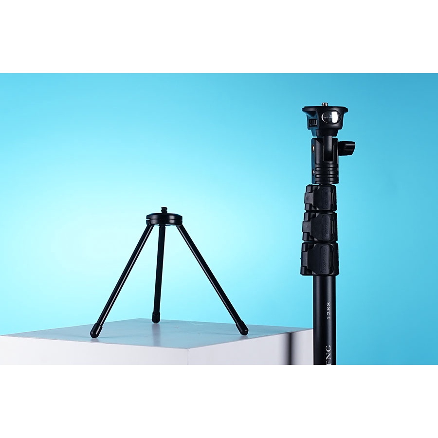 Chân giá đỡ Tripod GH01 có khả năng giữ dựng máy ảnh, điện thoại.