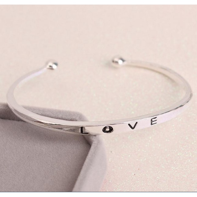 [CÓ VIDEO] Vòng tay tình nhân Love Luxury Korea đầy cá tính - thay bạn nói lời yêu thương từ con tim | BigBuy360 - bigbuy360.vn