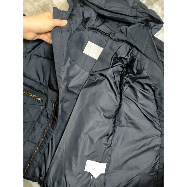 Áo phao Pull Bear xanh than