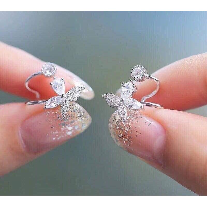 1 ĐÔI KHUYÊN TAI BẠC NỮ KIỂU DÁNG MỚI LẠ MẮT ĐEO 1 NHƯ 2, BẠC NGUYỄN KHÁNG