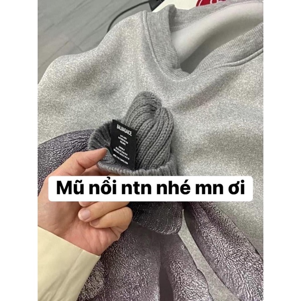 ÁO NỈ BÔNG THỎ MŨ LEN
