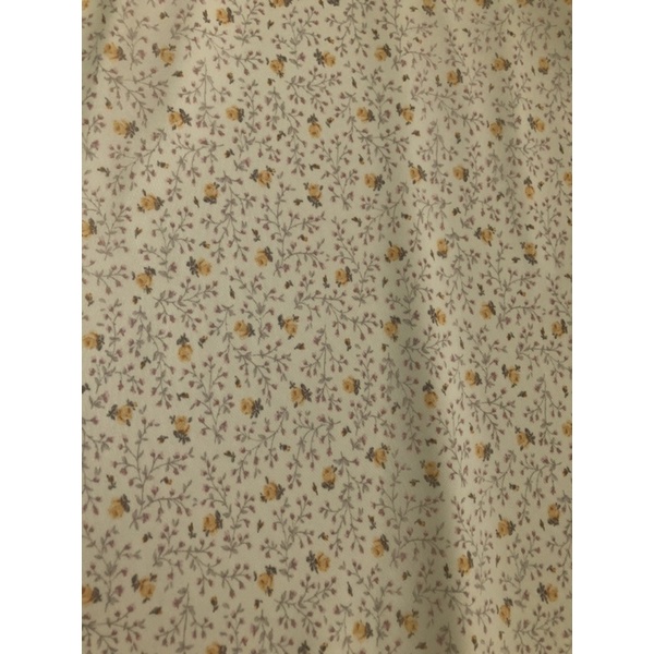 Chân váy voan hoa nhí