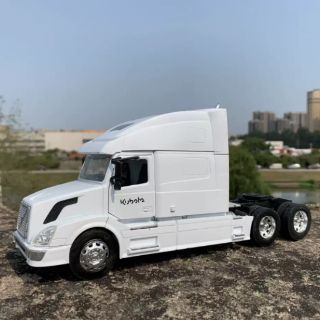 Xe container 1:32