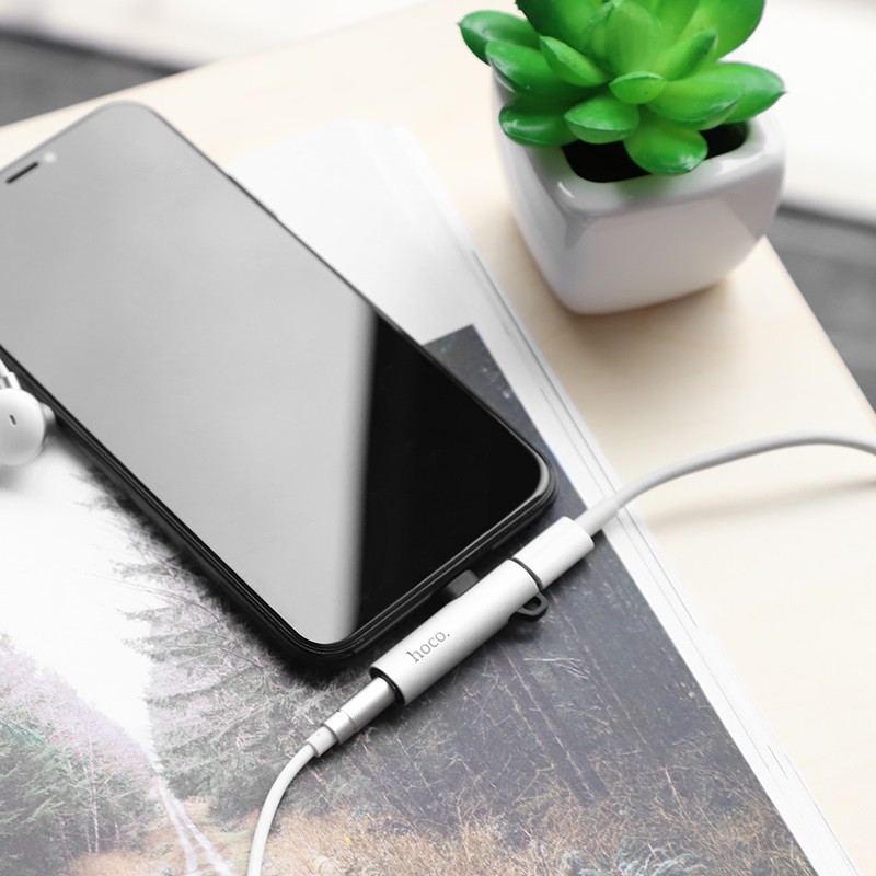 [Hoco Việt Nam] Jack chuyển đổi âm thanh iPhone chính hãng HOCO LS21 Lightning sang giắc tai nghe 3.5 mm kèm cổng sạc