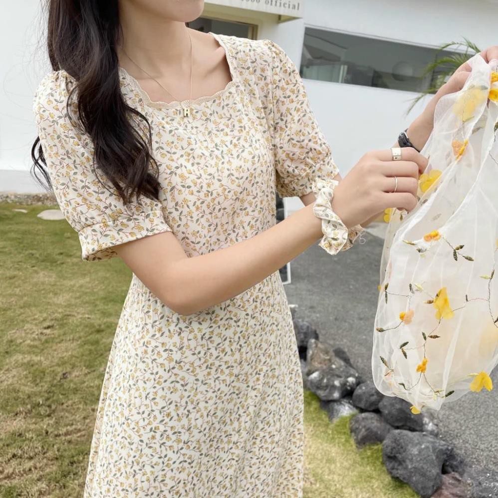 Váy Hoa Nhí Cổ Vuông Pha Ren Ngắn Tay Khóa Lưng Thắt Nơ Eo Tặng Kèm Scrunchies 4 màu Cực Xinh - V.064  ྇