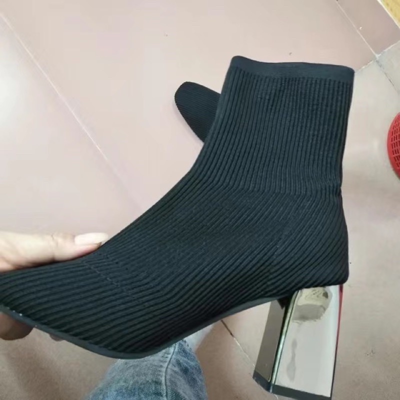 Boots len cổ cao - cổ bo chun