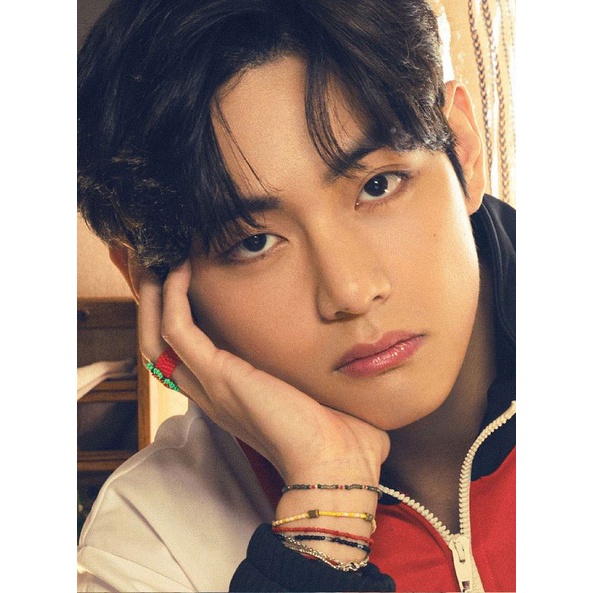 Vòng tay cheap moment Kim Taehyung