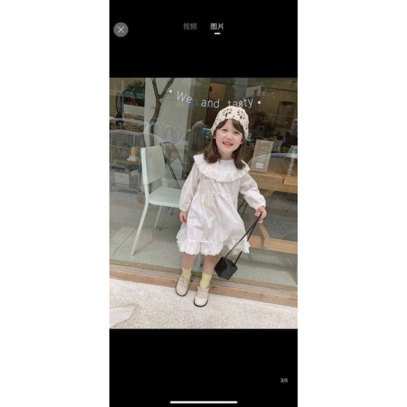 Váy trắng siêu xinh cho bé gái