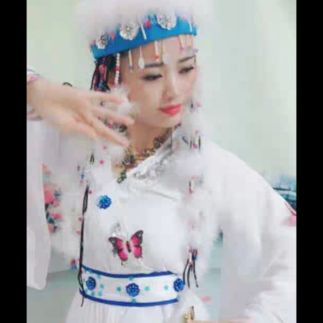 Trang phục Hàm Hương Hoàn châu cách cách