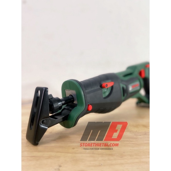 Máy Cưa Kiếm Dùng Pin 21v D21 Dekton / D21-CK28 / Motor Không Chổi Than / Tặng Kèm 1 Lưỡi Gỗ , 1 Lưỡi Sắt