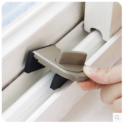 Khóa chống trộm an toàn dành cho cửa kéo