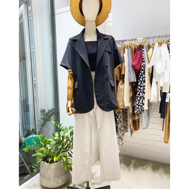 Áo Khoác nữ ULLAZANG BLAZER tay ngắn trẻ trung chất vải mịn dày dặn- Vest Nữ Khoác Ngoài 4 Cúc Mặc Đi Chơi | BigBuy360 - bigbuy360.vn