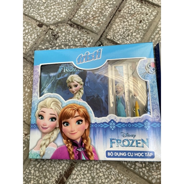 Bộ dụng cụ học tập cho bé(nv elsa và siêu nhân)