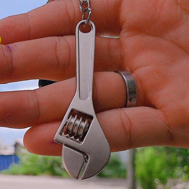 Móc khóa đa năng, móc treo chìa khóa cờ lê độc lạ thép không gỉ cao cấp