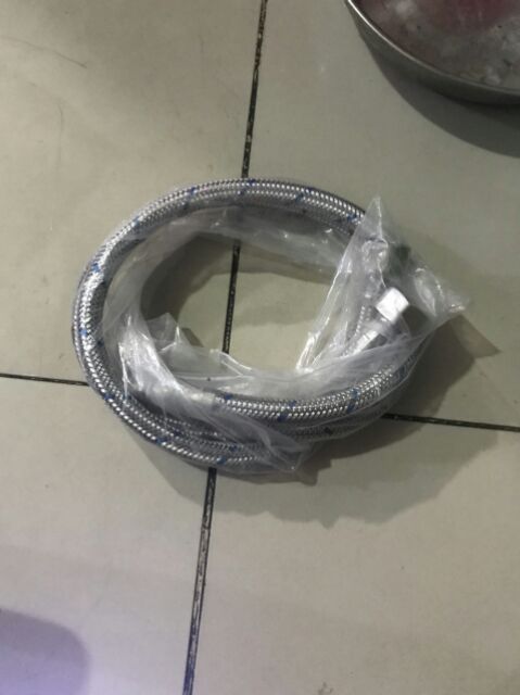 Cobom  vòi lavabo nóng lạnh  dây  cáp inox sus 304