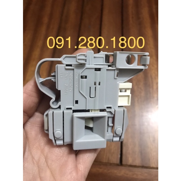 Khóa cửa máy giặt Electrolux EWF 10843, 10844, 10744, 12843, 85743, 80743 chính hãng