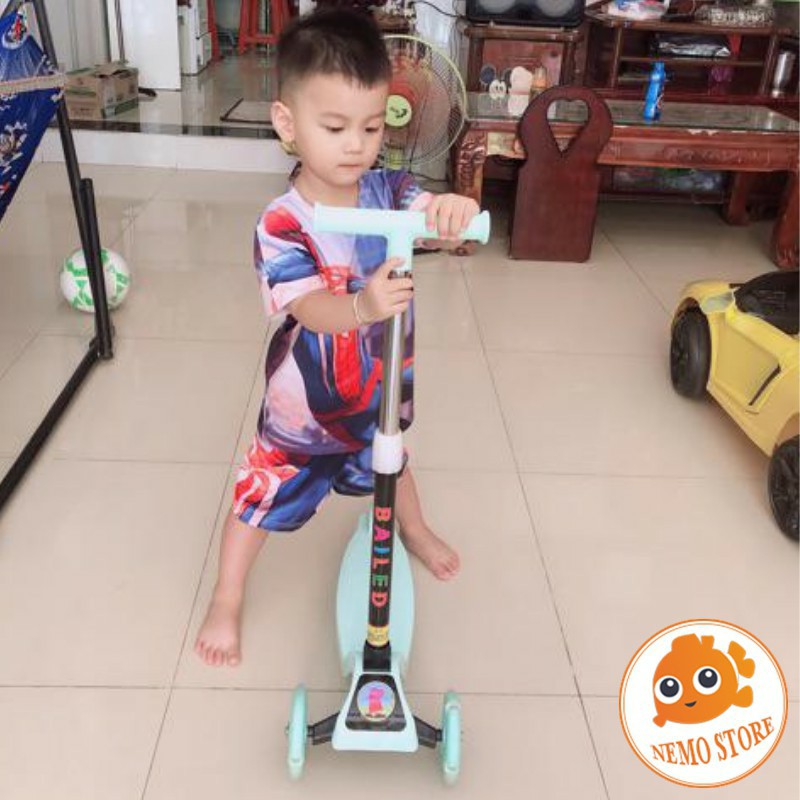 Xe Trượt Scooter 3 Bánh Phát Sáng Cho Bé Từ 3 - 8 tuổi