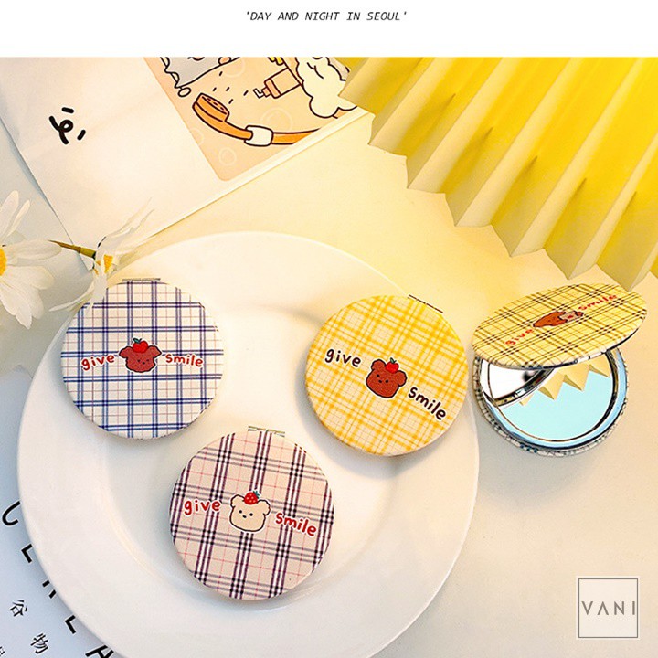 Gương Cầm Tay Mini Gấp Gọn Hình Tròn Mini Sọc Caro Siêu Đáng Yêu - Vani Store [VPP00151]