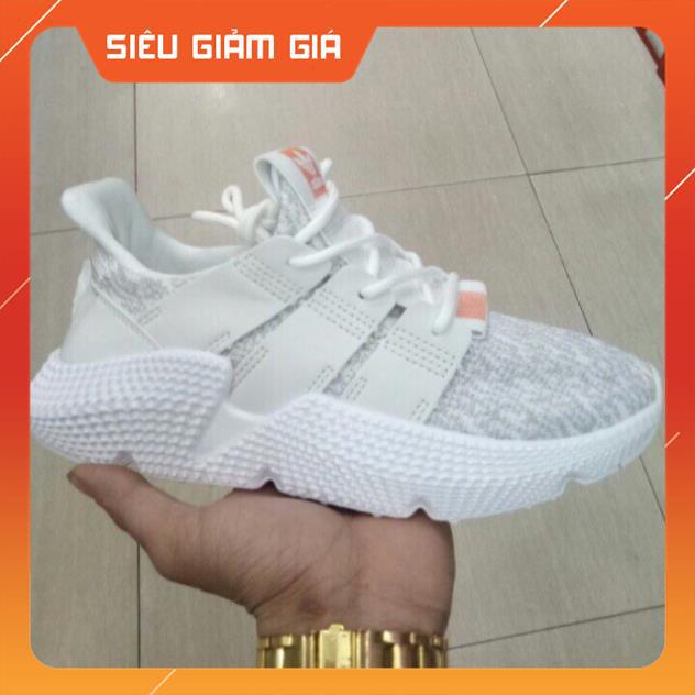 𝐆𝐢à𝐲 𝐧ữ đẹ𝐩 𝐏𝐫𝐨𝐩𝐡𝐞𝐫𝐞 𝐭𝐫ắ𝐧𝐠 𝐡ồ𝐧𝐠