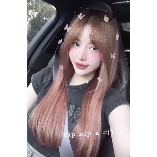 Áo croptop NEWA khoá lưng mai phương bùi