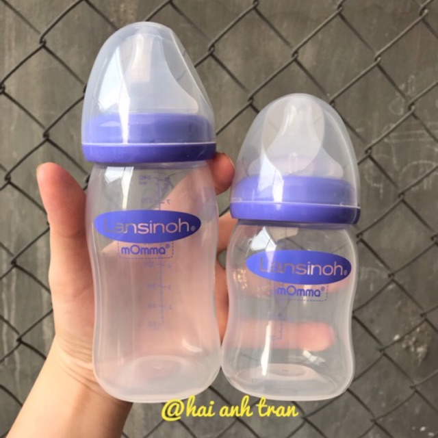 Bình sữa Lanshinoh size 160ml và 240ml tách set