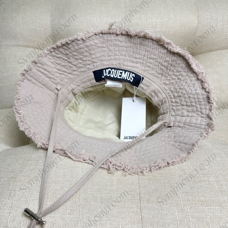 Mũ Jacquemus Tua Rua Mẫu Mới 2022