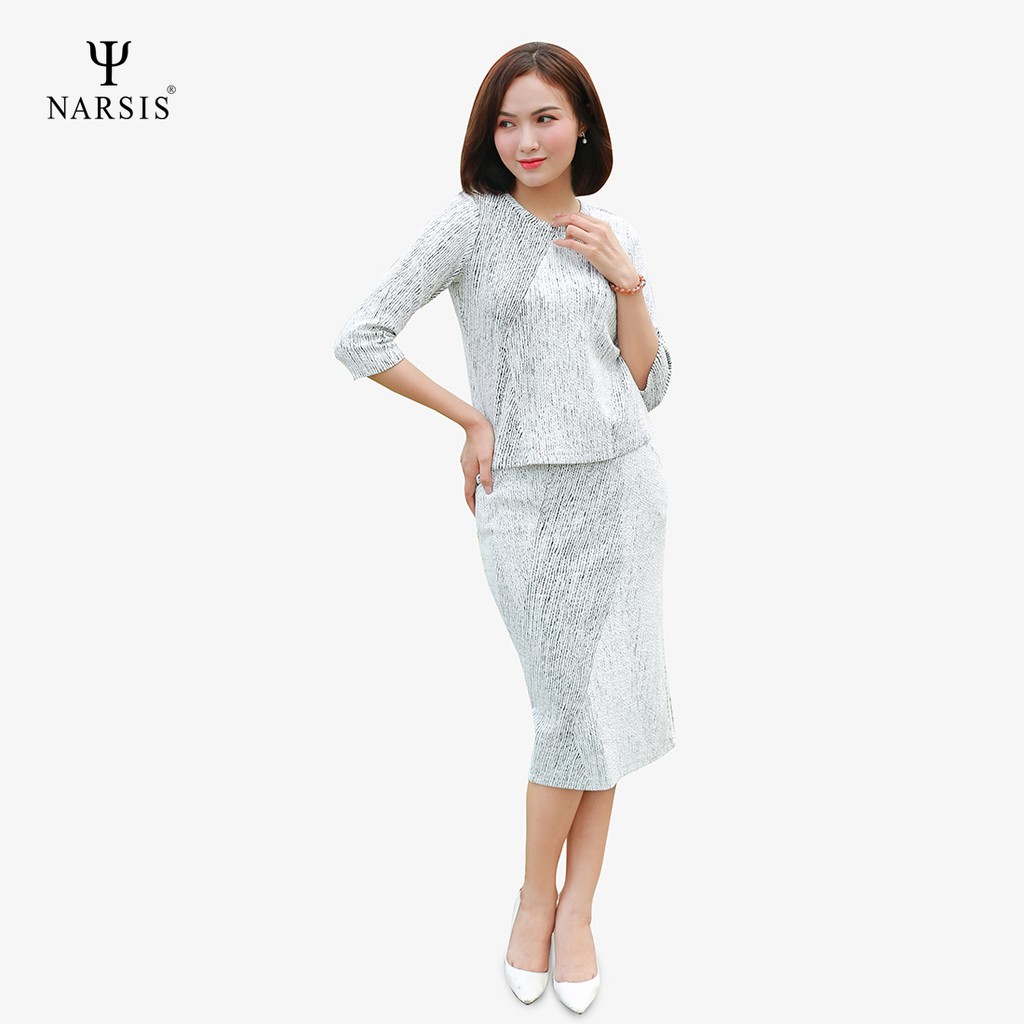 Bộ đồ nữ Narsis M8065 màu White &amp; Black kniting