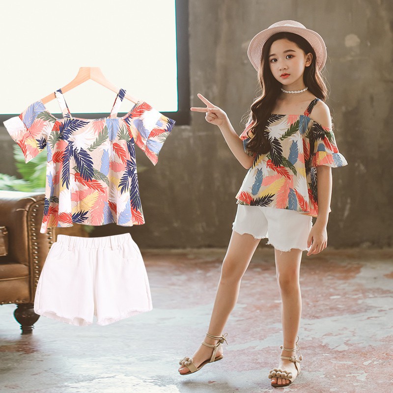 Set đồ ngắn in hoa dễ thương cho bé gái