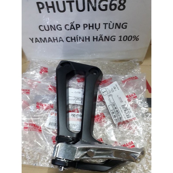 bộ gác chân sau bên trái Exciter 150 Yamaha