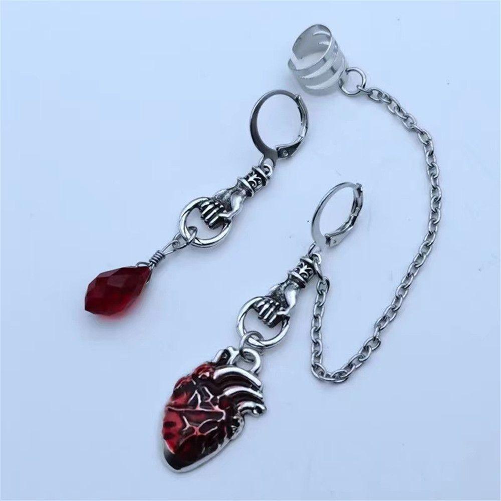 Khuyên Tai Chuỗi Ma Cà Rồng Màu Đỏ Phong Cách Gothic The Beating