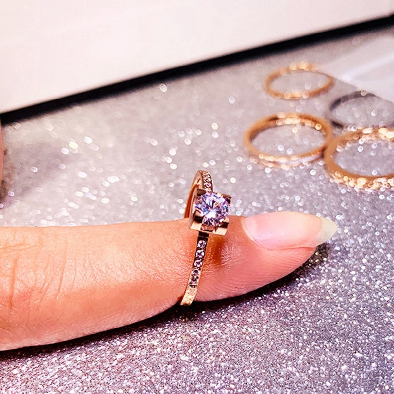 Nhẫn Titan Màu Vàng Hồng Đính Đá Zircon Thời Trang Cho Nữ