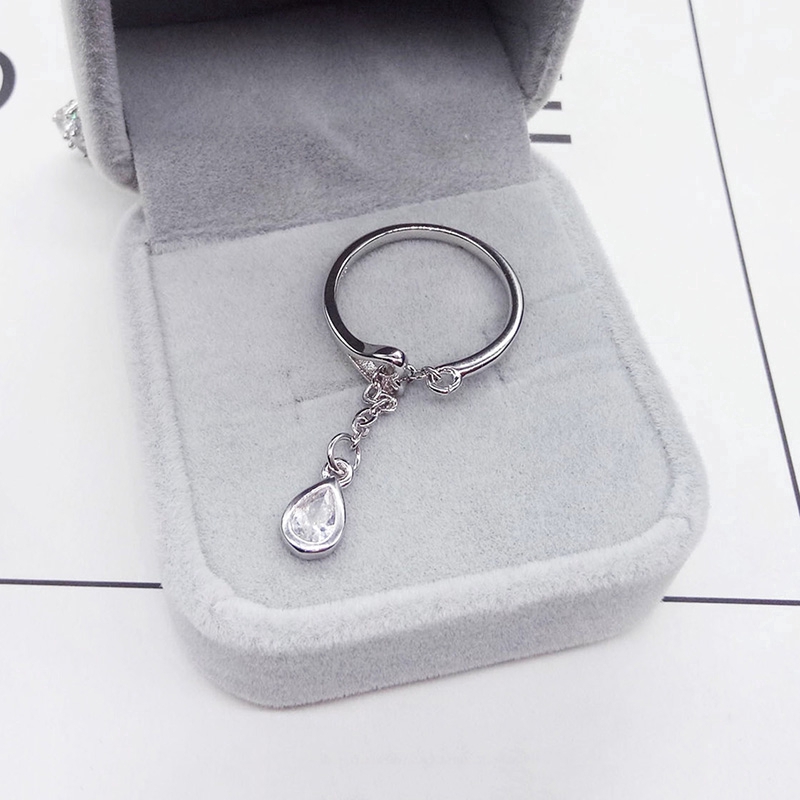 Nhẫn đính mặt trái tim tùy chỉnh kích thước