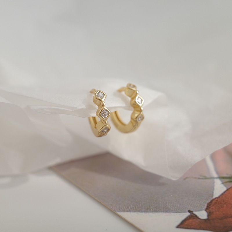Bông tai tròn nữ đính đá mạ vàng 14K Shebyshe chất liệu bạc 925 bông tai khuyên tai phong cách Hàn Quốc - K67