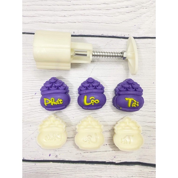 Khuôn làm bánh Trung Thu Hũ Vàng 50g (3 mặt)