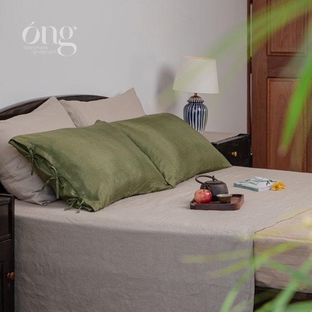 Vỏ gối lụa tơ tằm Việt Nam- Mượt mà, tốt cho da và tóc, kháng khuẩn hạn chế mùi hôi và vi khuẩn, thích hợp cho da nhạy c