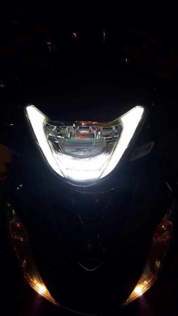 Choá đèn pha led Zhipat 2 tầng honda SH Ý