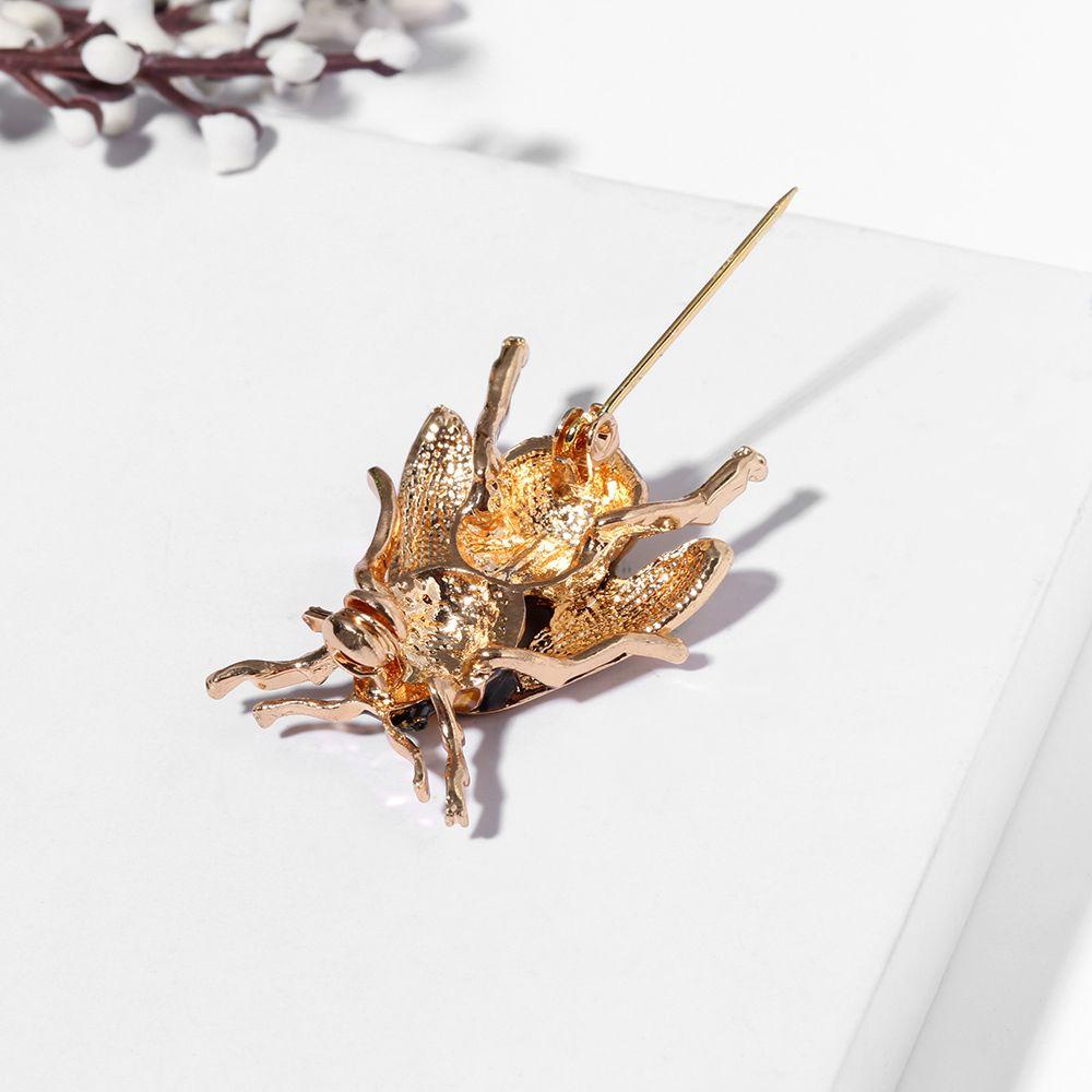 Ghim Cài Áo Hình Bumblebee Tráng Men Thời Trang Cho Nam Và Nữ