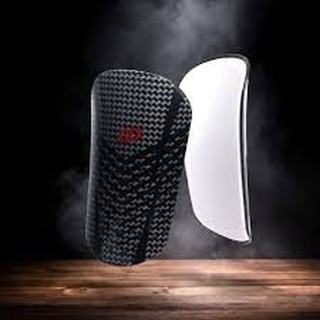 Ốp Ống Đồng Bảo Vệ Chân Khi Đá Bóng Rote Rờ Te Có Mút Đệm Freesize  1 cặp