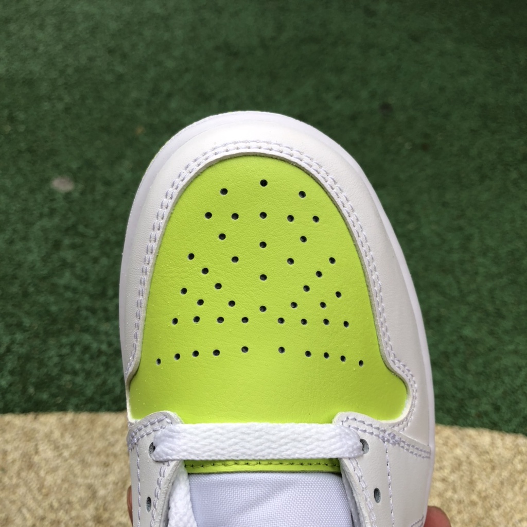 Giày Air Jordan 1 Mid " White Lime "