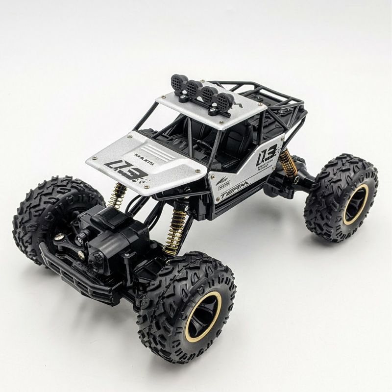 889 xe điều khiển từ xa địa hình tỉ lệ 1:16 vỏ hợp kim 4WD 2 cầu cỡ lớn bền bỉ dung lượng bin cao