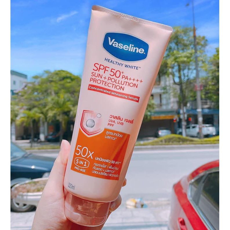 Vaseline - Serum chống nắng cơ thể SPF50 + dưỡng da sáng khoẻ Vaseline 50x (200ml - 320ml)