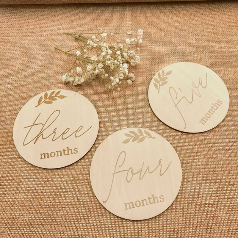 Set 14 Thẻ Đánh Dấu Cột Mốc Phát Triển Theo Tháng Làm Kỷ Niệm Cho Bé Sơ Sinh