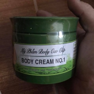 Kem body no 1 kích trắng da