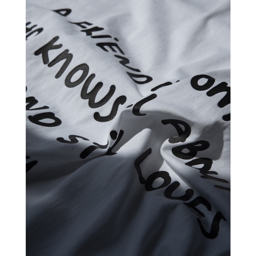 Stressmama Áo thun FRIENDS T-SHIRT 220GSM màu Trắng chất liệu 100% Cotton 2 chiều 220GSM thoáng mát, Local Brand