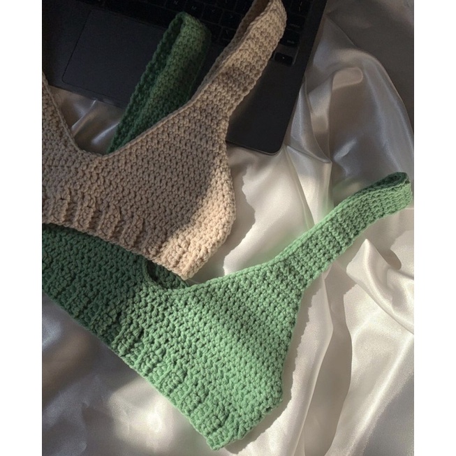 Áo bralette croptop len móc basic