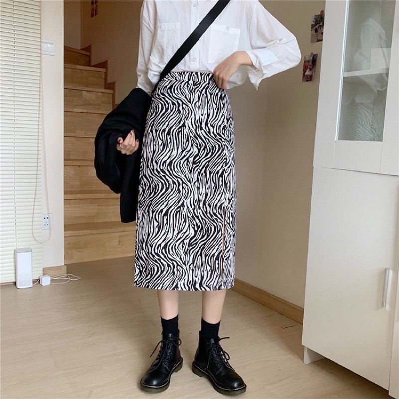 Chân Váy Dài Nữ Hoạ Tiết Ngựa Vằn Cạp Cao Xẻ Tà Ullzang | BigBuy360 - bigbuy360.vn