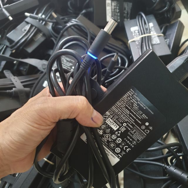 Sạc Adapter ZIN LAPTOP DELL 19.5V-6.7A 130W , loại slim mỏng, có đèn ở đầu sạc