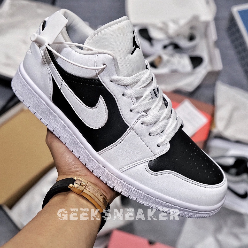 [GeekZoneSneaker] Giày Sneaker Cổ Thấp Air Jordan 1 Low &quot; Panda &quot; | White Black